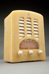 Emerson BT-245 ”Tombstone” Alabaster + White Catalin Radio